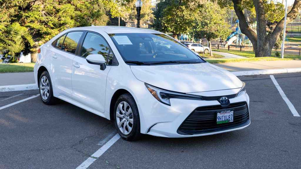 Used 2023 Toyota Corolla Hybrid LE 4D Sedan