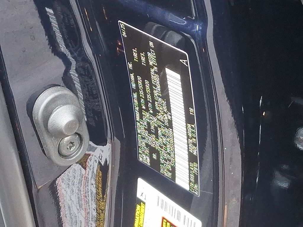 Thumbnail: 2025 Toyota Highlander - 29