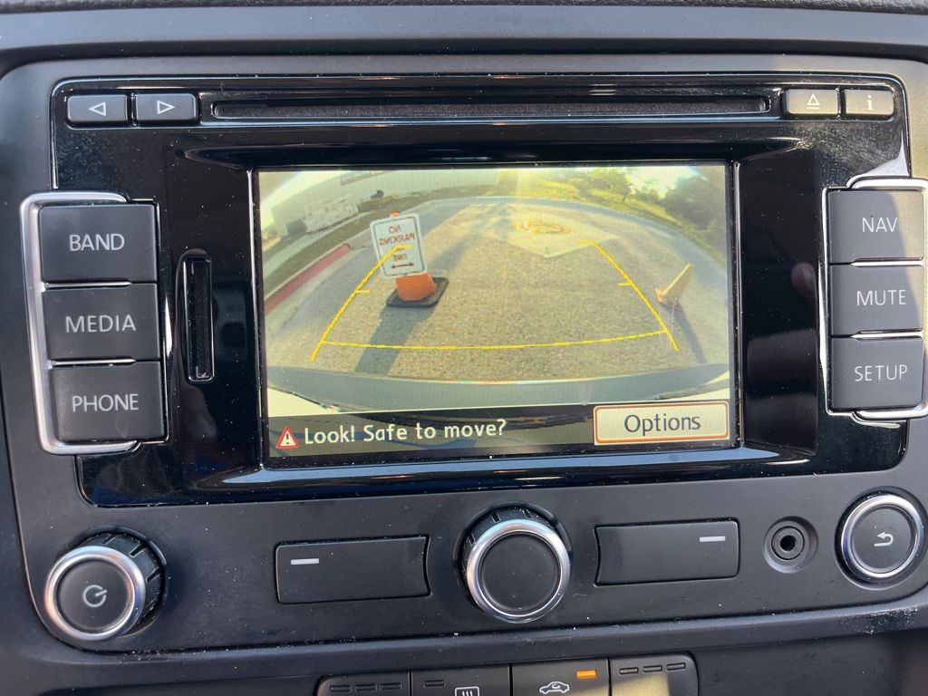 2014 Volkswagen Jetta SEL 23
