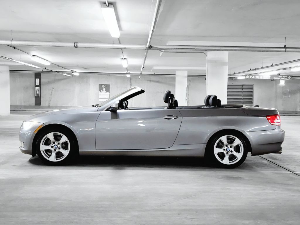 2010 BMW 3 Series 328i 18