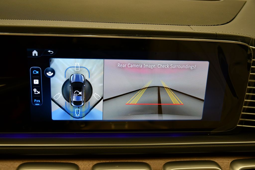 Thumbnail: 2026 Mercedes-Benz GLE - 27