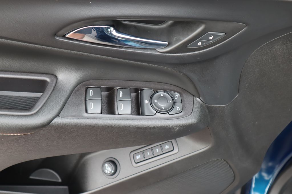 Thumbnail: 2019 Chevrolet Equinox - 22