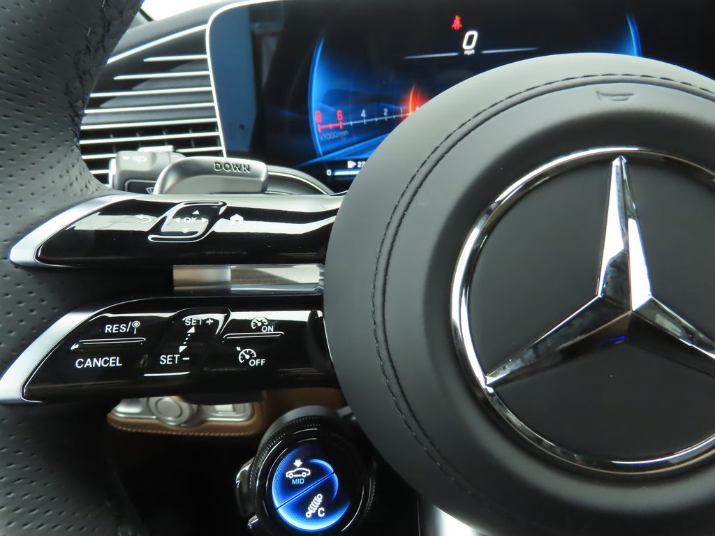 Thumbnail: 2026 Mercedes-Benz GLE - 11