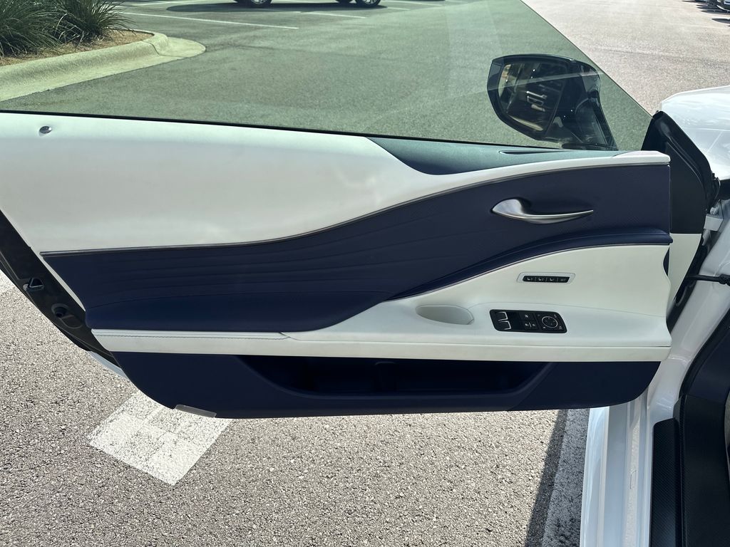 Used Car 2024 Lexus Lc  500 For Sale Under $130,000 In Austin, Texas