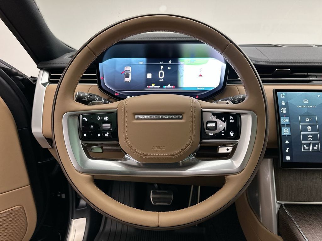 Thumbnail: 2026 Land Rover Range Rover - 22