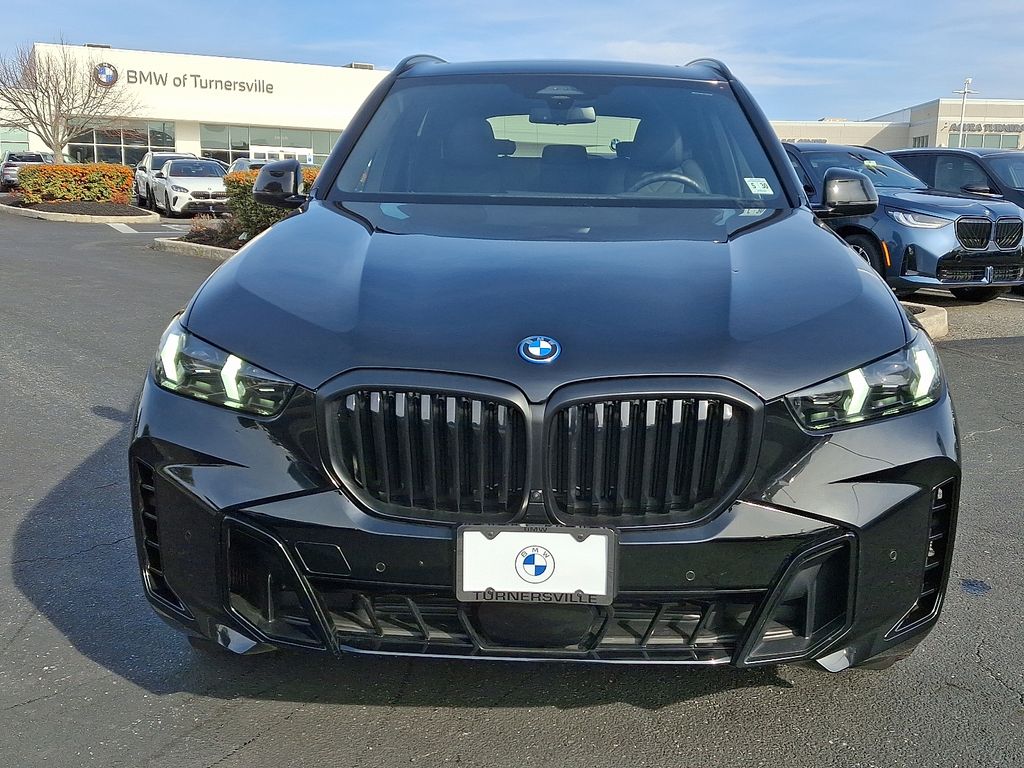 Thumbnail: 2026 BMW X5 - 2