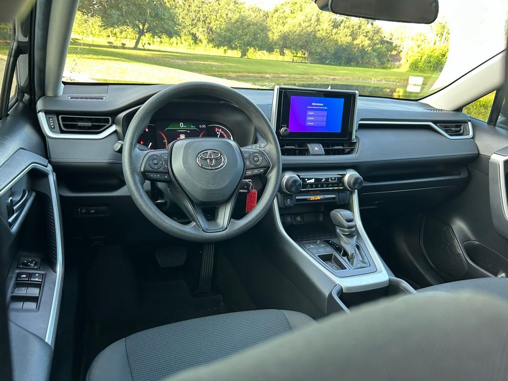 Thumbnail: 2023 Toyota RAV4 - 12