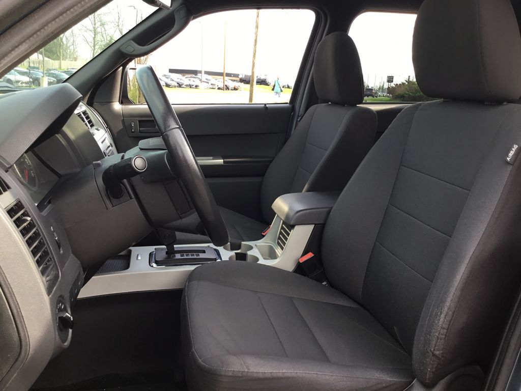Thumbnail: 2012 Ford Escape - 5