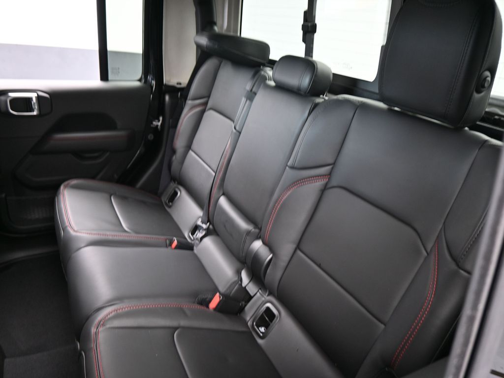 New 2026 Black Clearcoat Jeep Rubicon image 29