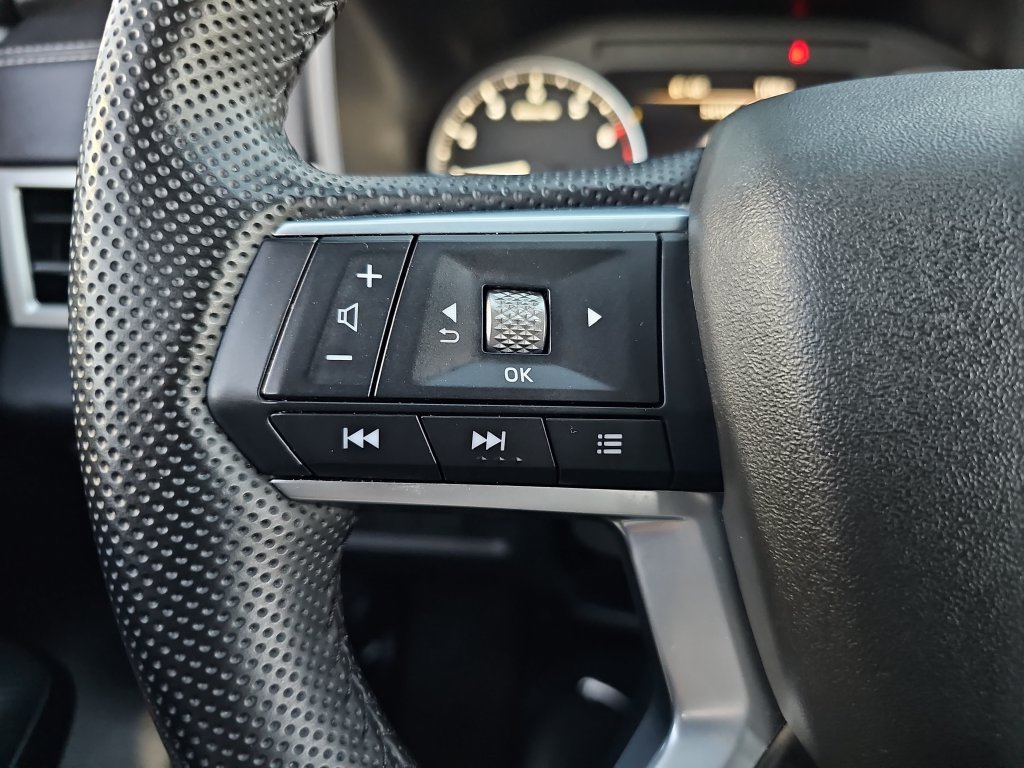 Used 2025 Mitsubishi Outlander SUV