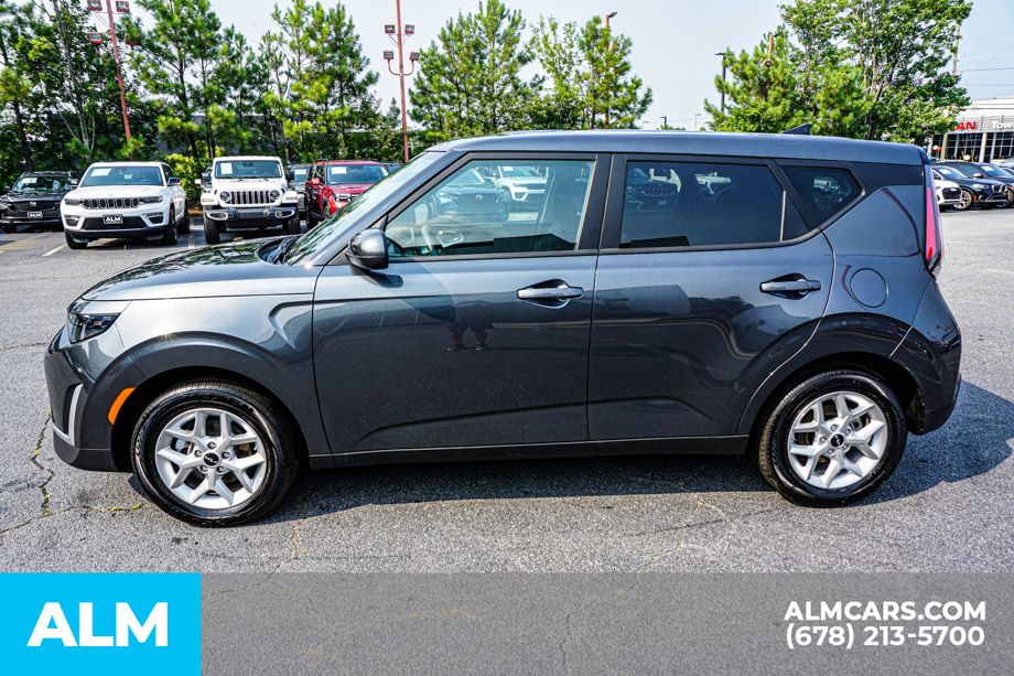 Used 2025 Gray Kia LX image 6