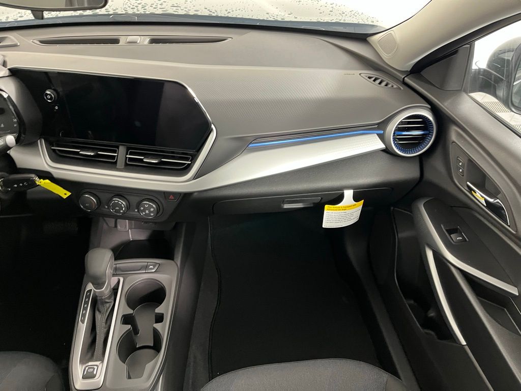 Thumbnail: 2025 Chevrolet Trax - 13