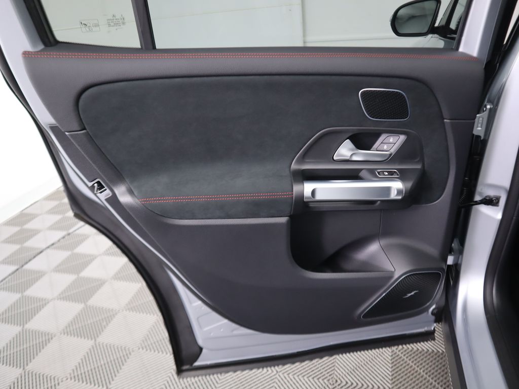 2024 Mercedes-Benz EQB 250+ 27