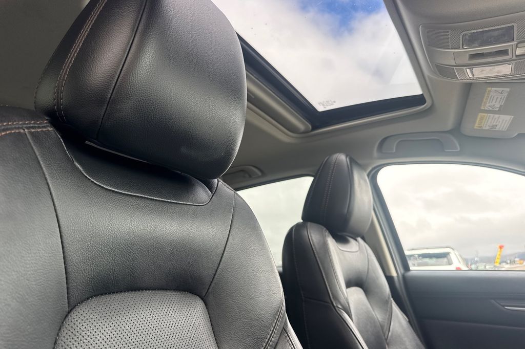 Used 2019 Black Mazda Grand Touring image 21