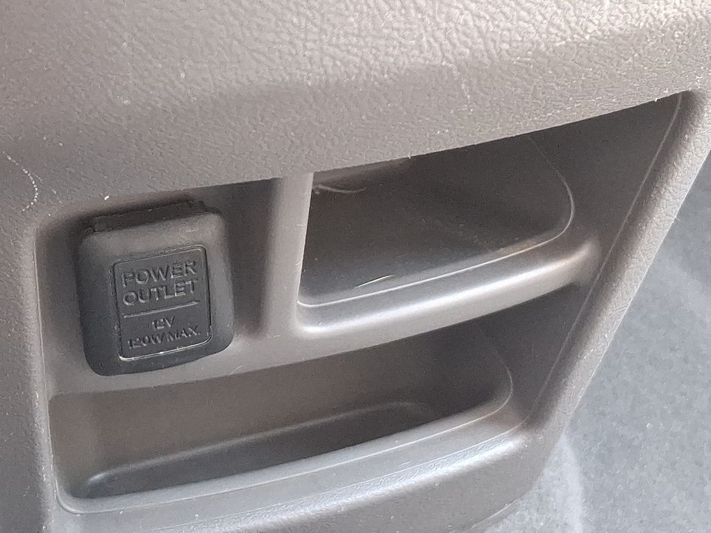Thumbnail: 2011 Honda CR-V - 23