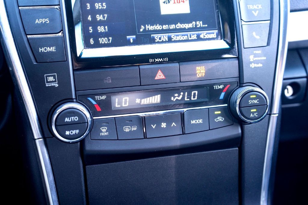 Used Car 2017 Toyota Camry  Xse For Sale Under $20,000 In Taylor, Texas