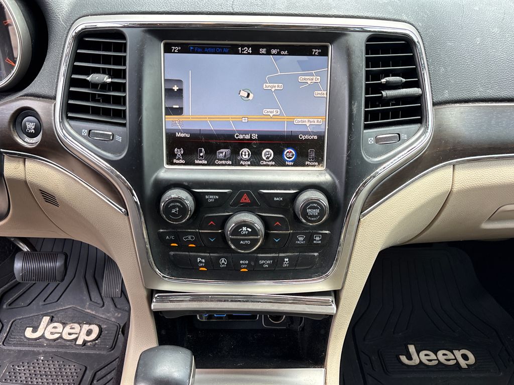 Used 2016 Red Jeep Limited image 25