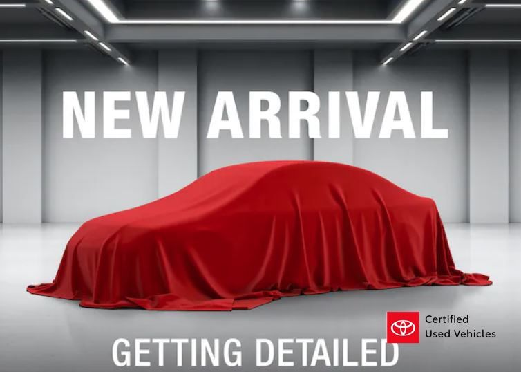 2025 Toyota Camry SE FWD