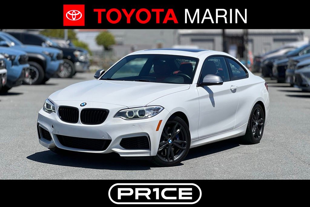 2017 BMW 2 Series M240i Coupe's photo