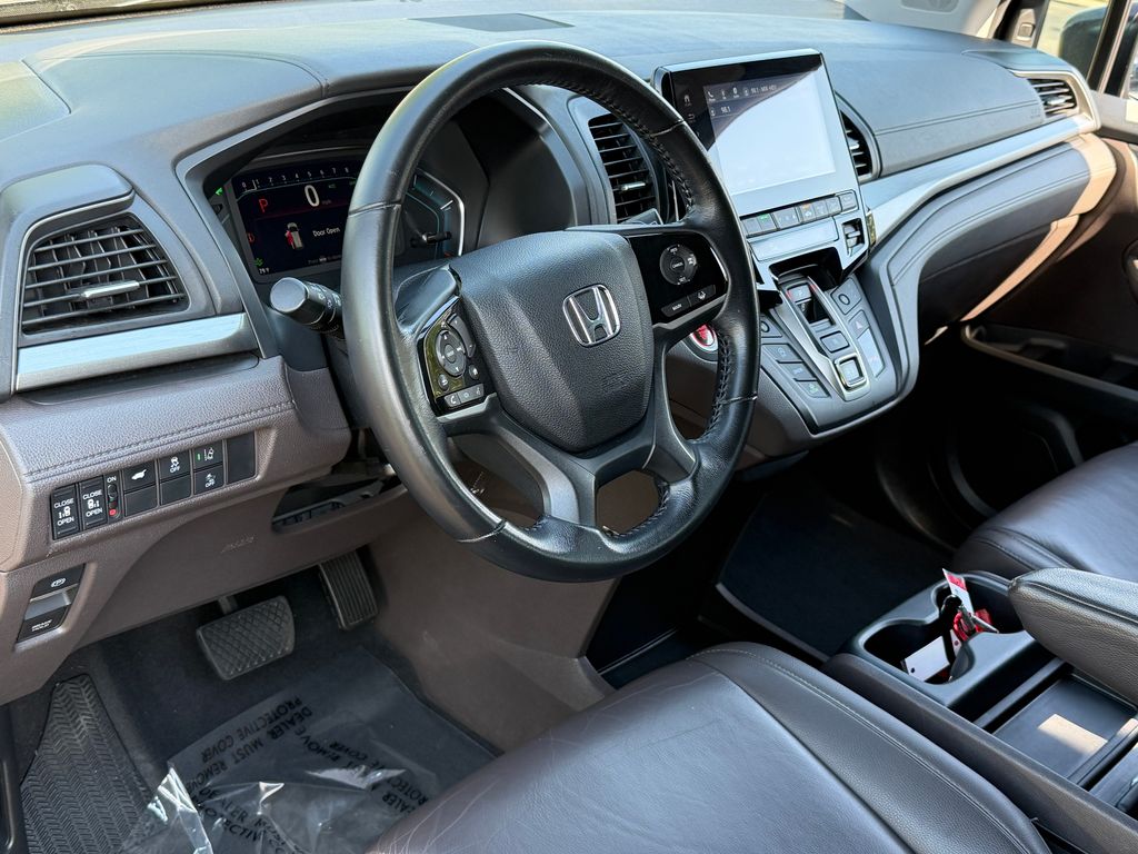 Thumbnail: 2020 Honda Odyssey - 20