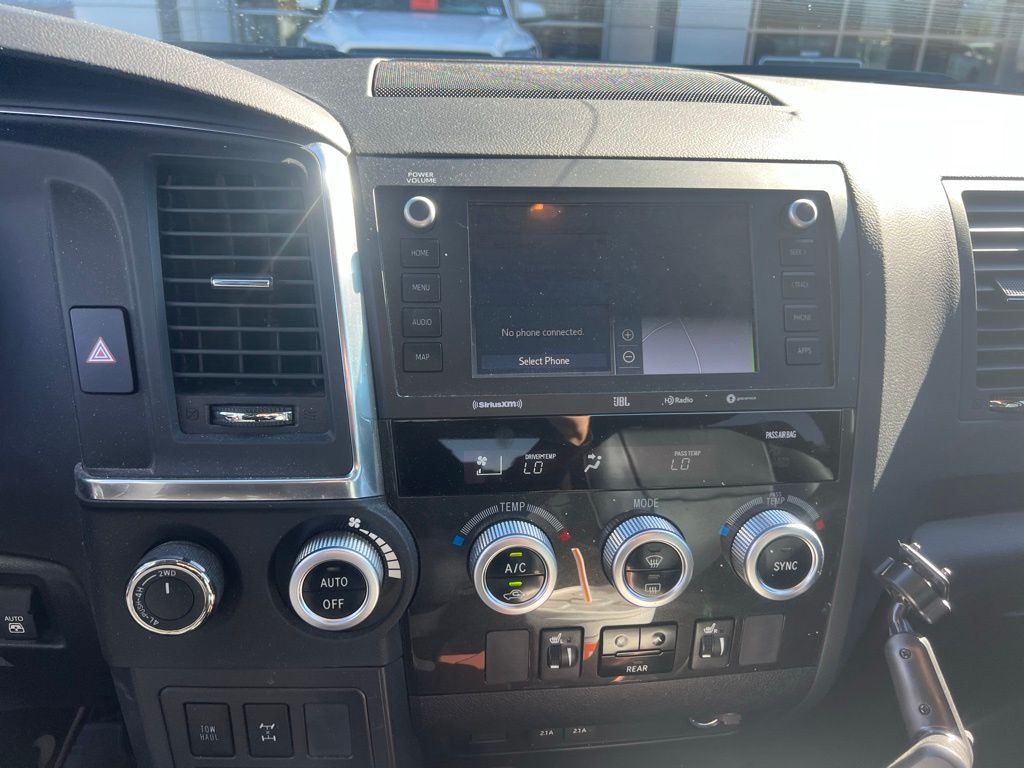 Thumbnail: 2021 Toyota Sequoia - 11