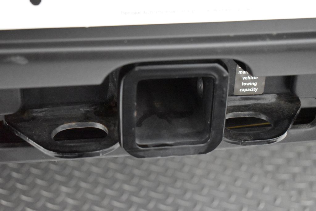 Thumbnail: 2023 INFINITI QX60 - 11