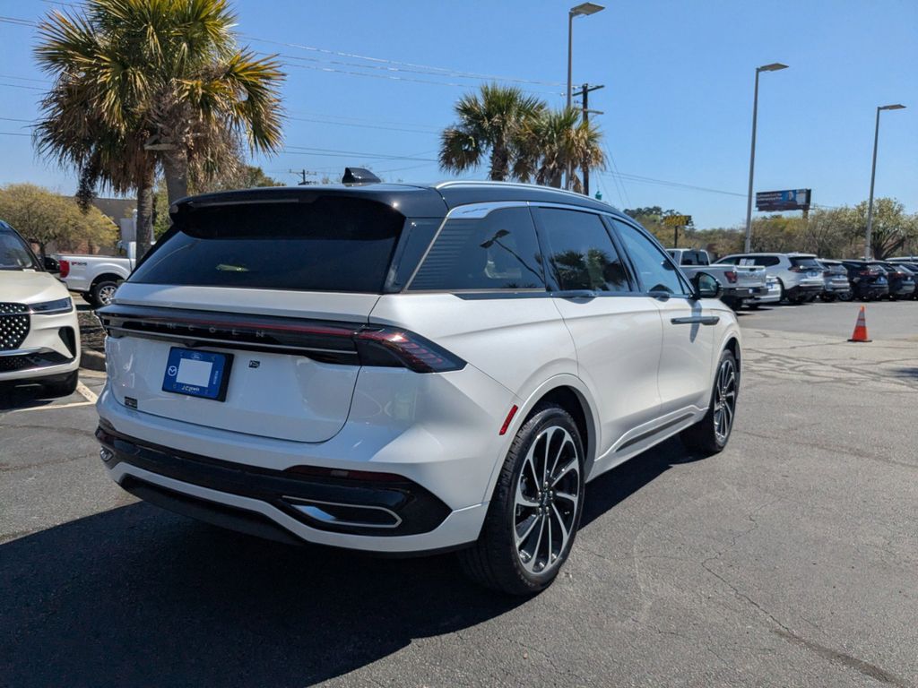 2026 Lincoln Nautilus Black Label