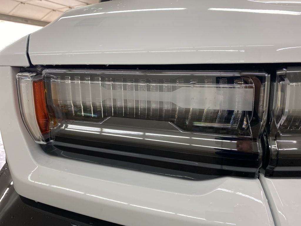 2025 GMC HUMMER EV SUV 3X photo