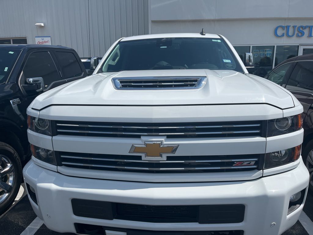 Thumbnail: 2017 Chevrolet Silverado 2500 - 2