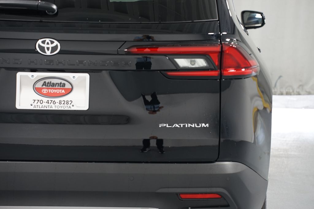 Thumbnail: 2025 Toyota Grand Highlander - 10