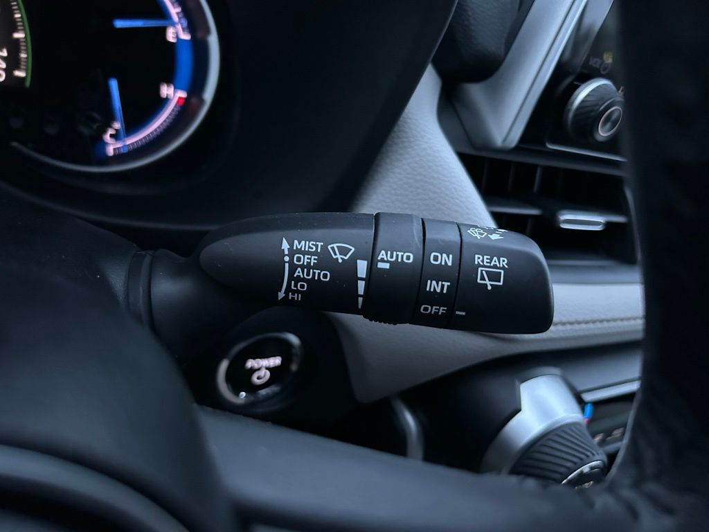 Thumbnail: 2023 Toyota RAV4 - 22