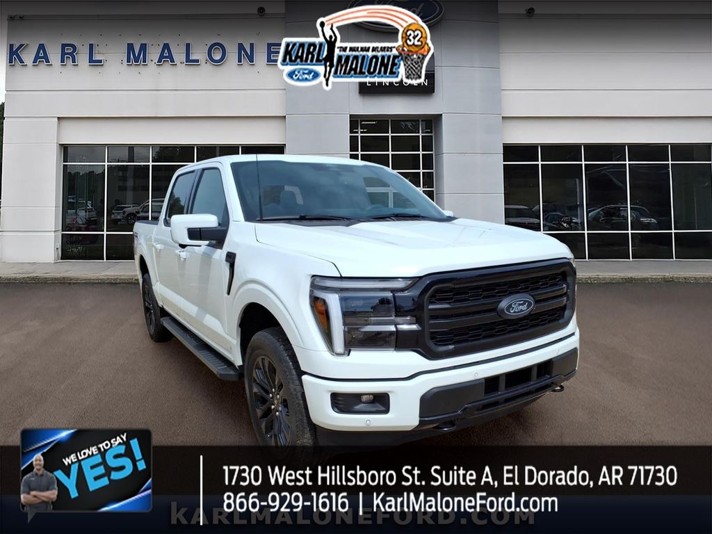 White Metallic 2026 Ford F-150 Lariat SuperCrew 4WD Pickup Truck Four-Wheel Drive Automatic