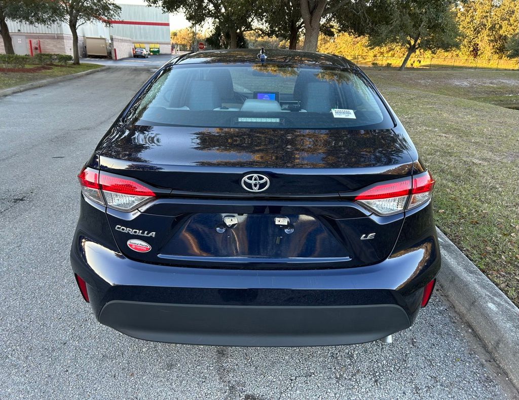 Thumbnail: 2025 Toyota Corolla - 4