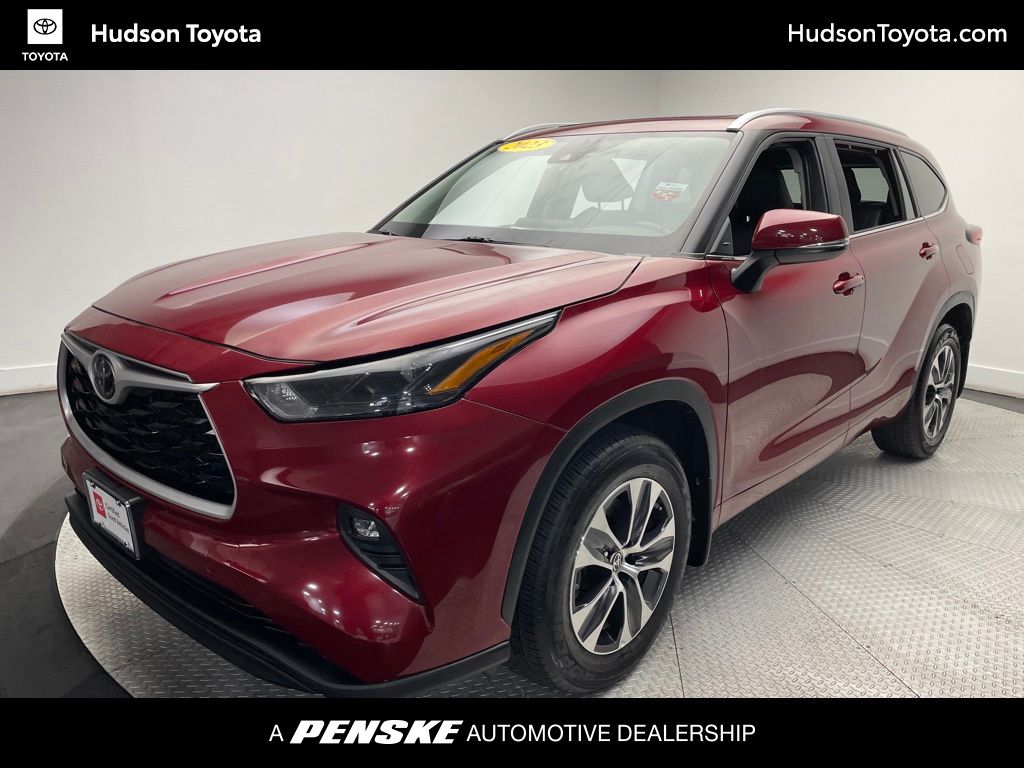 2023 Toyota Highlander XLE -
                Jersey City, NJ