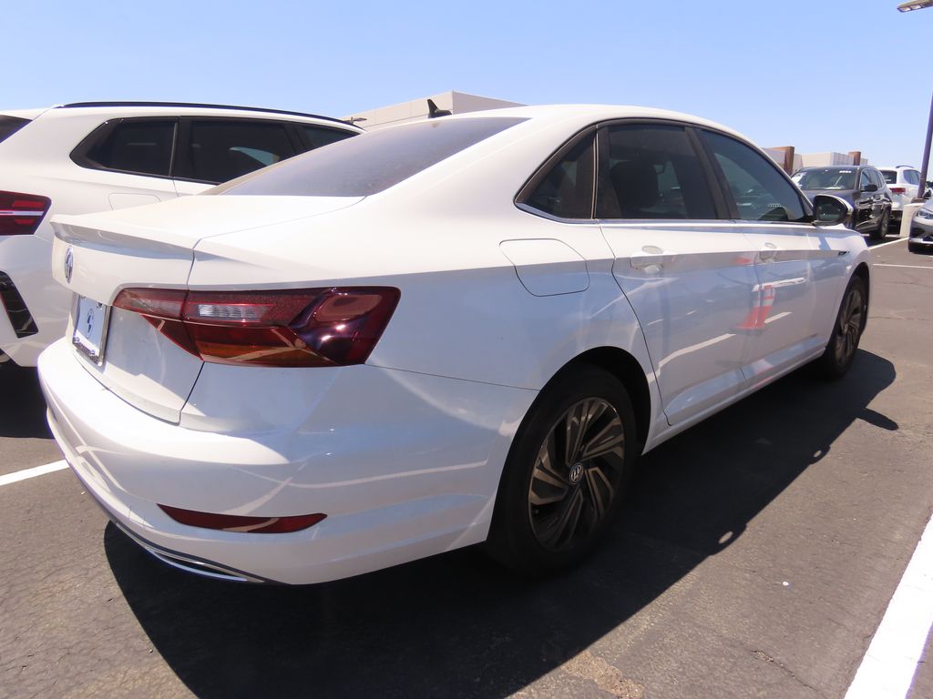 Thumbnail: 2019 Volkswagen Jetta - 3