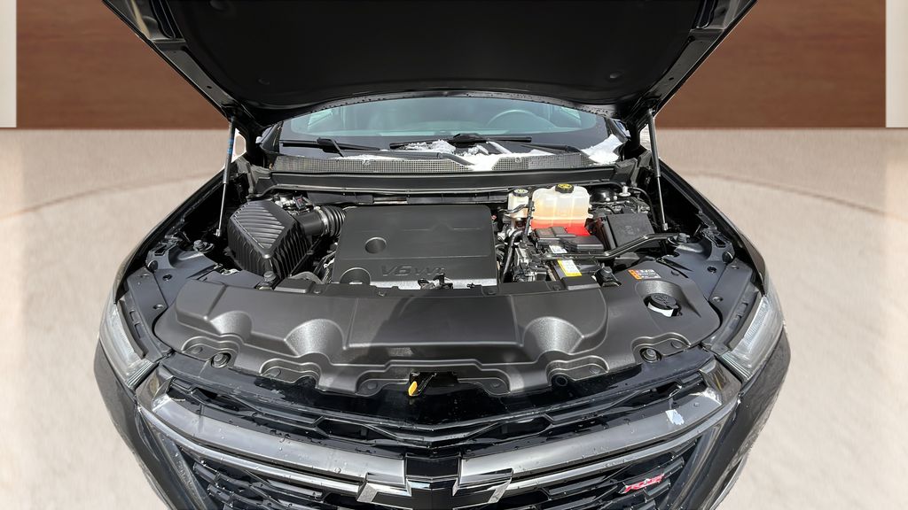 used 2023 Chevrolet Traverse car, priced at $34,965