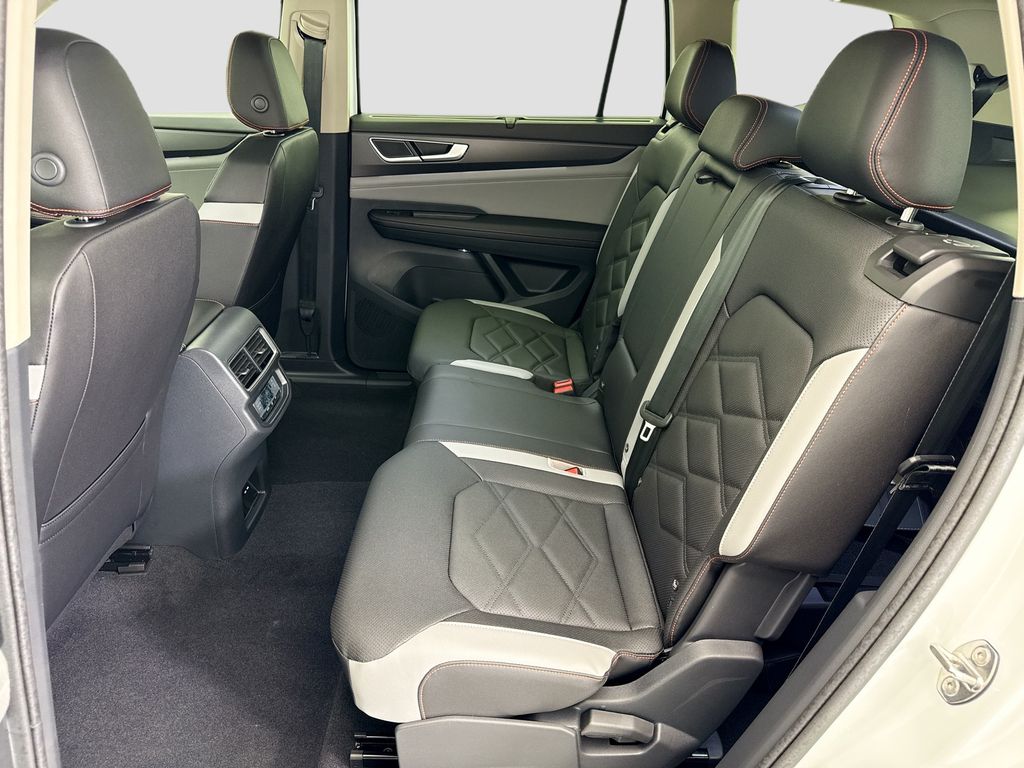Thumbnail: 2026 Volkswagen Atlas - 19