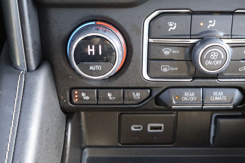 Thumbnail: 2023 Chevrolet Tahoe - 21