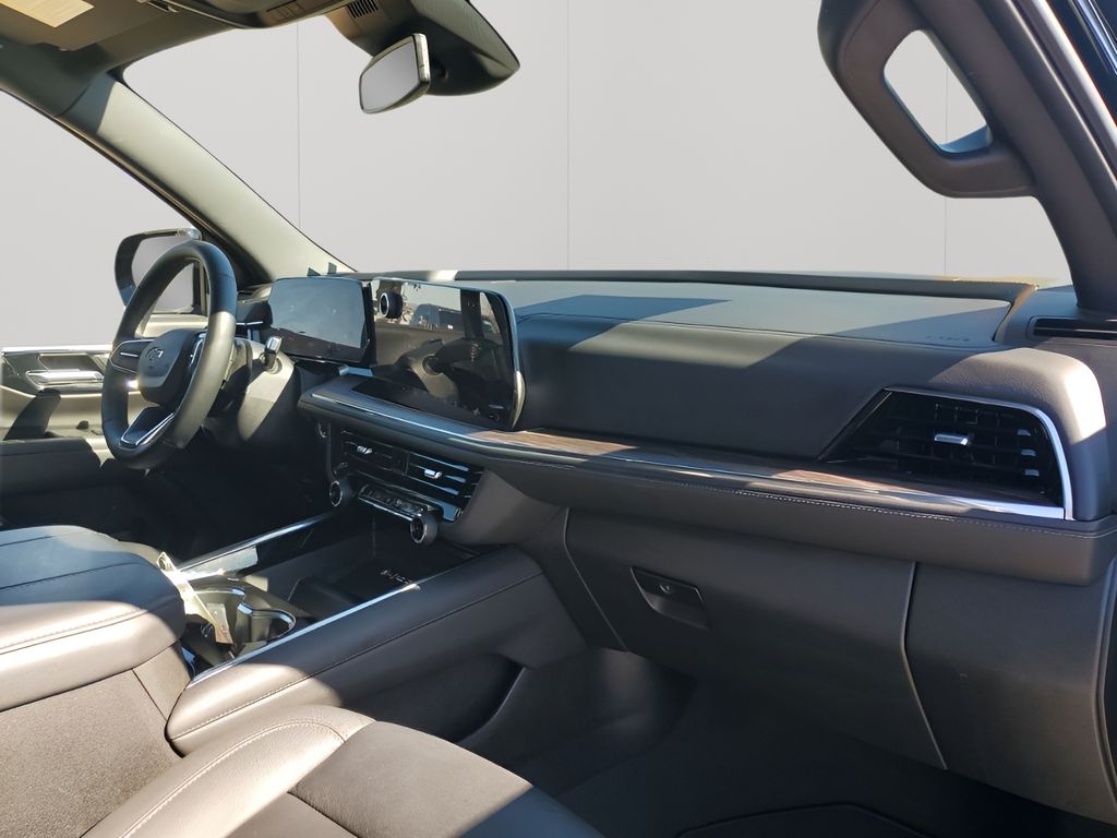 Used Car 2025 Chevrolet Suburban  Z71 For Sale Under $70,000 In Austin, Texas