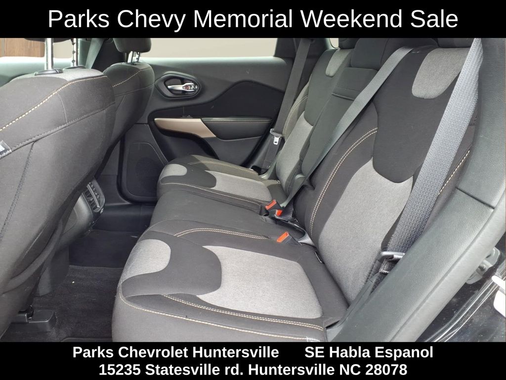 JeepCherokee16