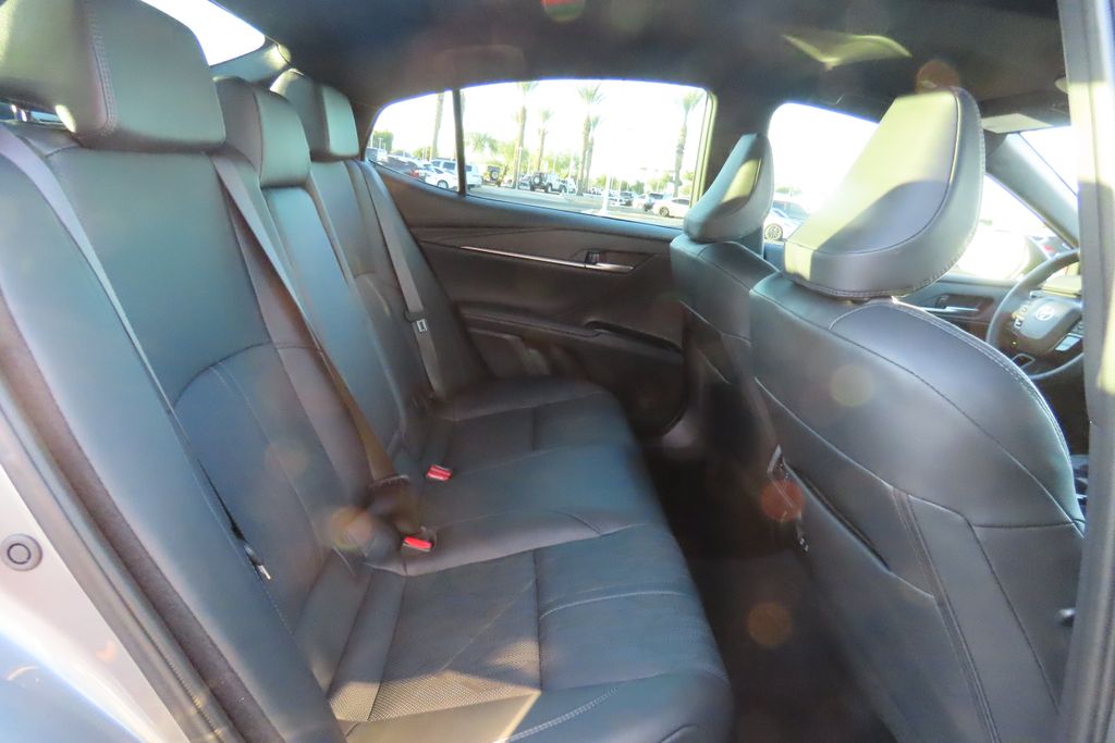 Thumbnail: 2025 Toyota Camry - 21