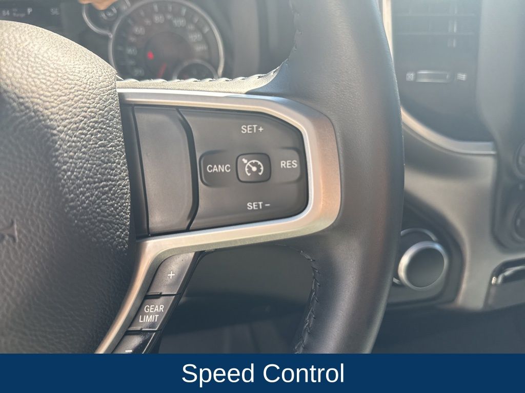 2023 Ram 1500 Big Horn Crew Cab 4x2 5'7" Box