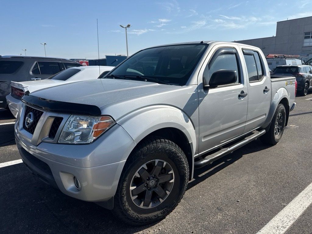 2019 Nissan Frontier Desert Runner Crew Cab RWD    