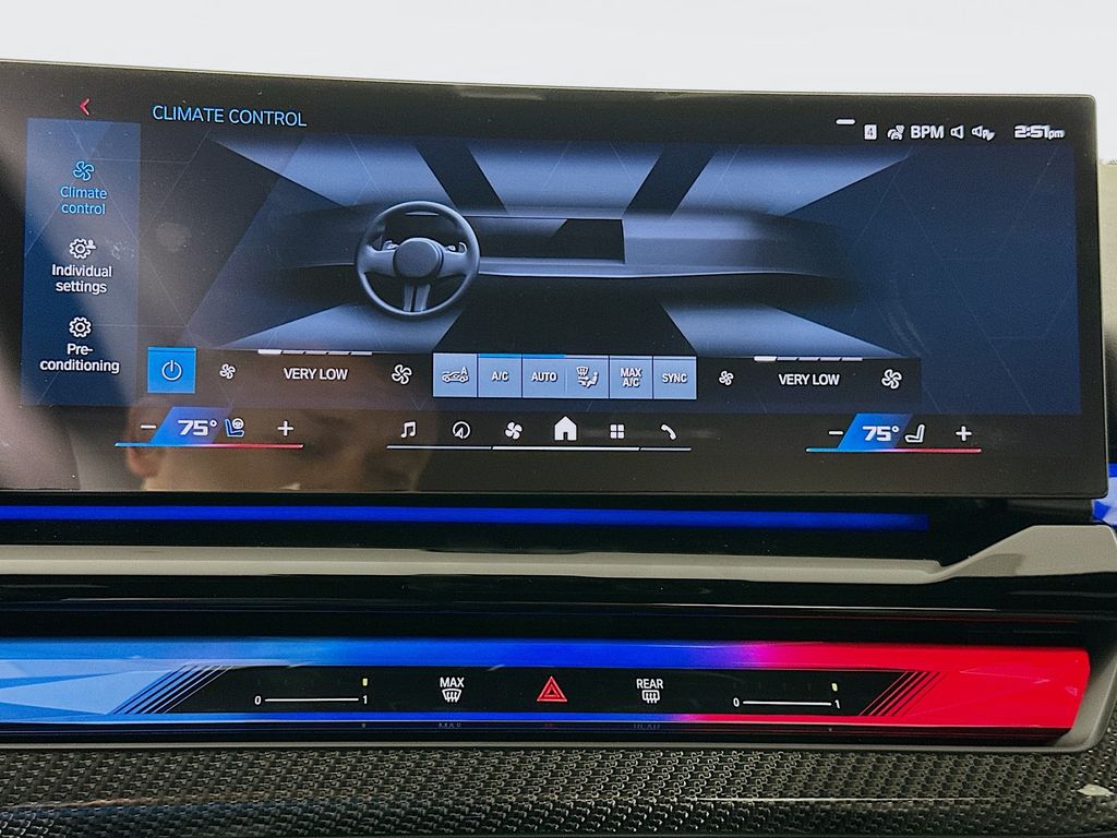 Thumbnail: 2026 BMW M5 - 14