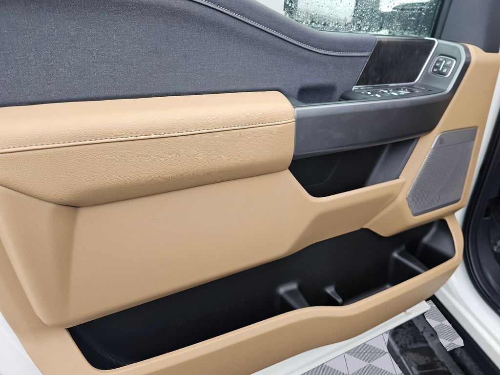 New 2026 White Ford Lariat image 19