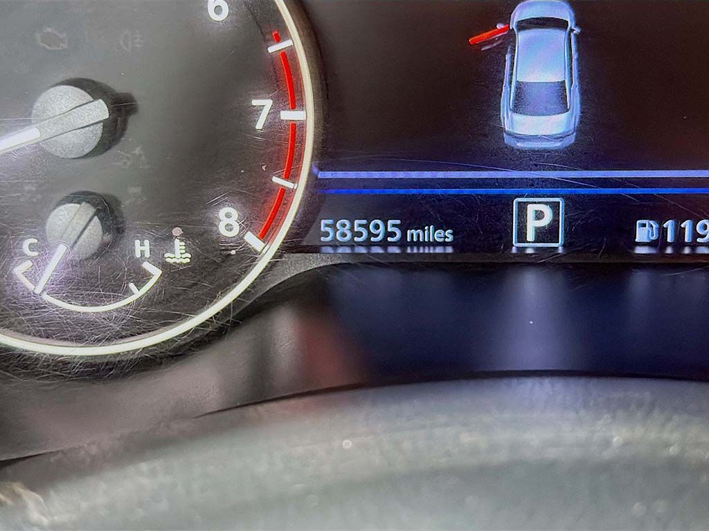 Used 2022 Black Nissan 2.5 SV image 30