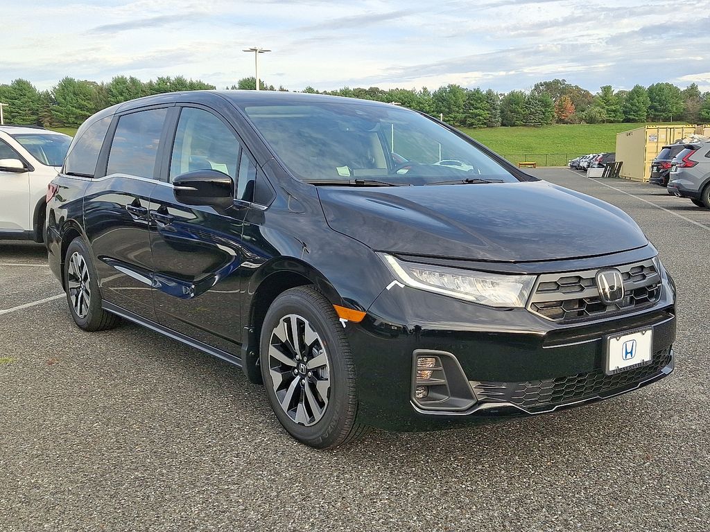 Thumbnail: 2026 Honda Odyssey - 2