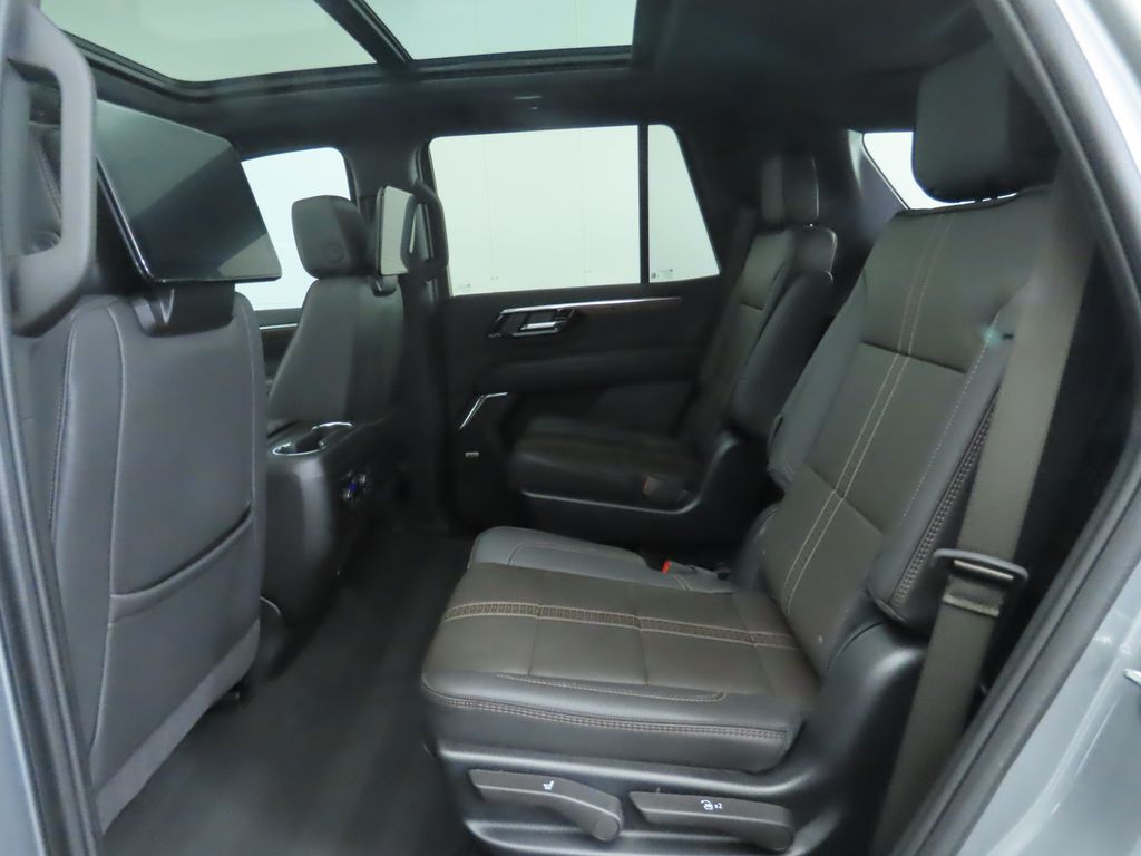 Thumbnail: 2025 Chevrolet Tahoe - 23