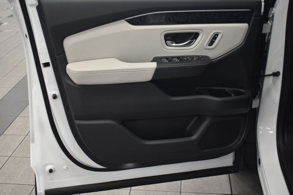 Thumbnail: 2026 Honda Passport - 8