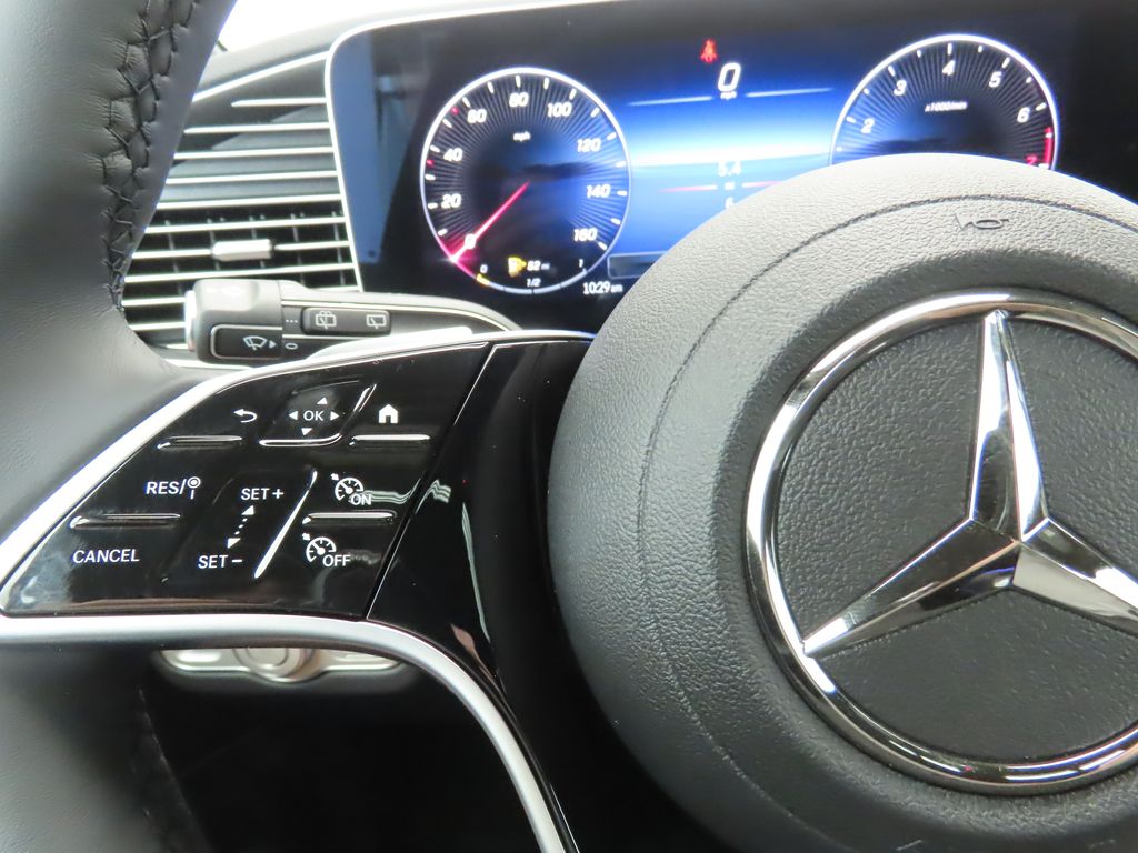2025 Mercedes-Benz GLE 450 11